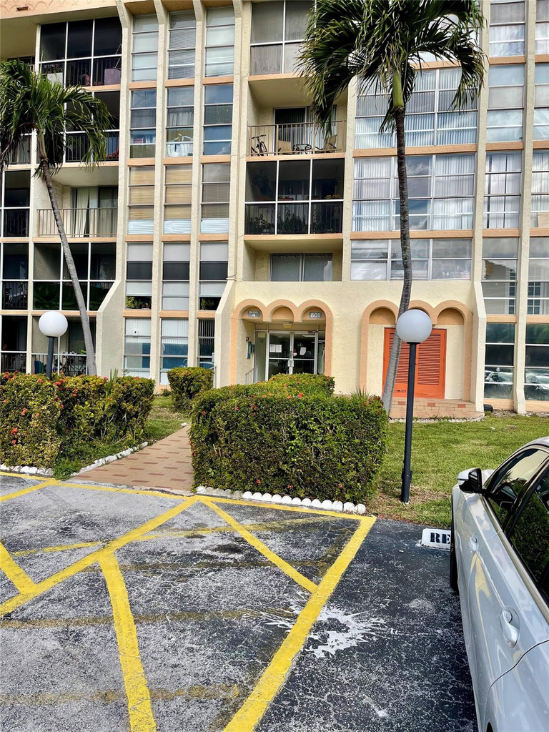 801 Three Islands Boulevard - Photo 1