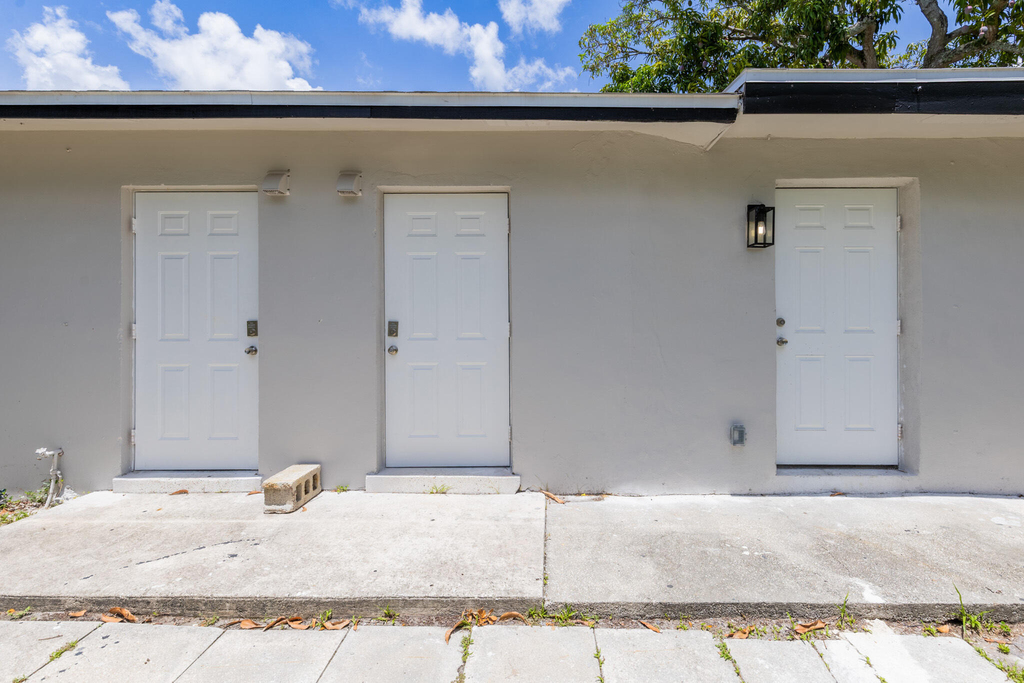 2921 Nw 11th Street - Photo 8