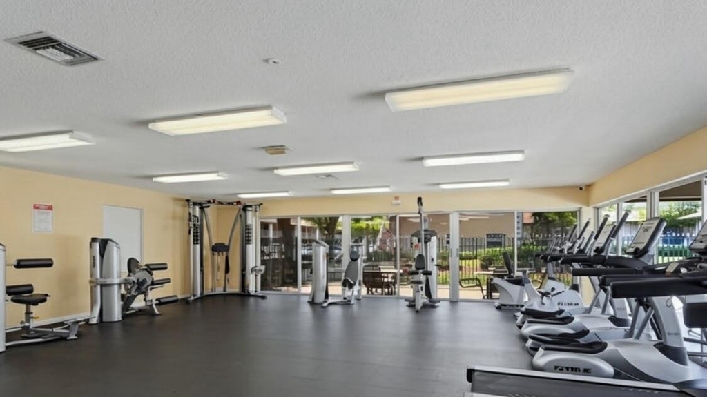 8820 Royal Palm Boulevard - Photo 27