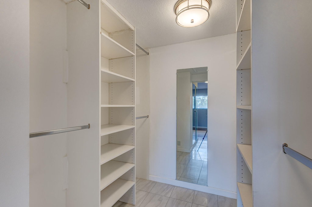 227 Old Meadow Way - Photo 33