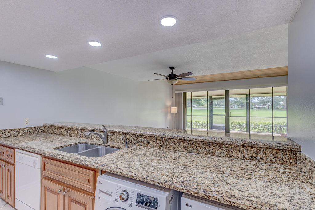 227 Old Meadow Way - Photo 19