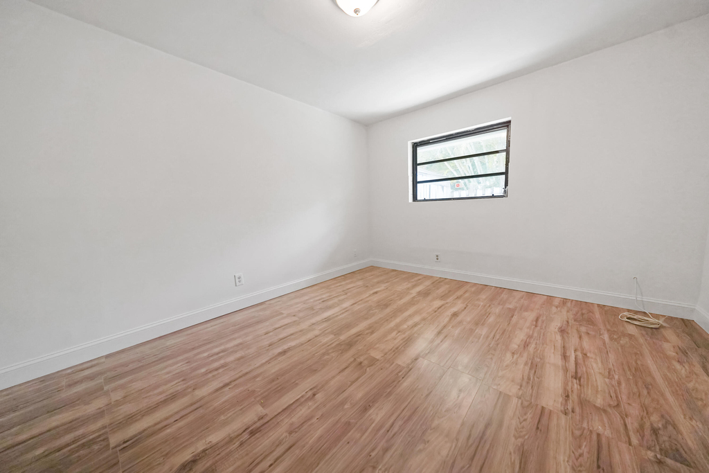 5078 Ambler Lane - Photo 4