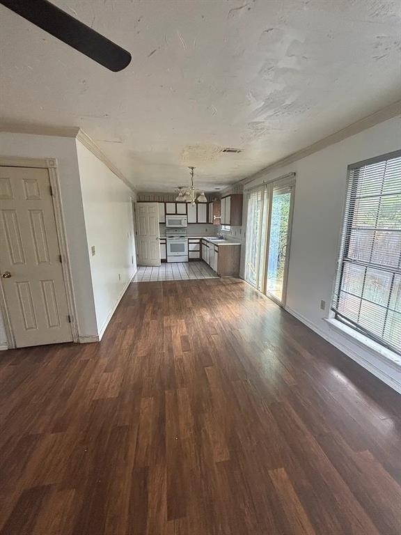12904 Carrie Court - Photo 2