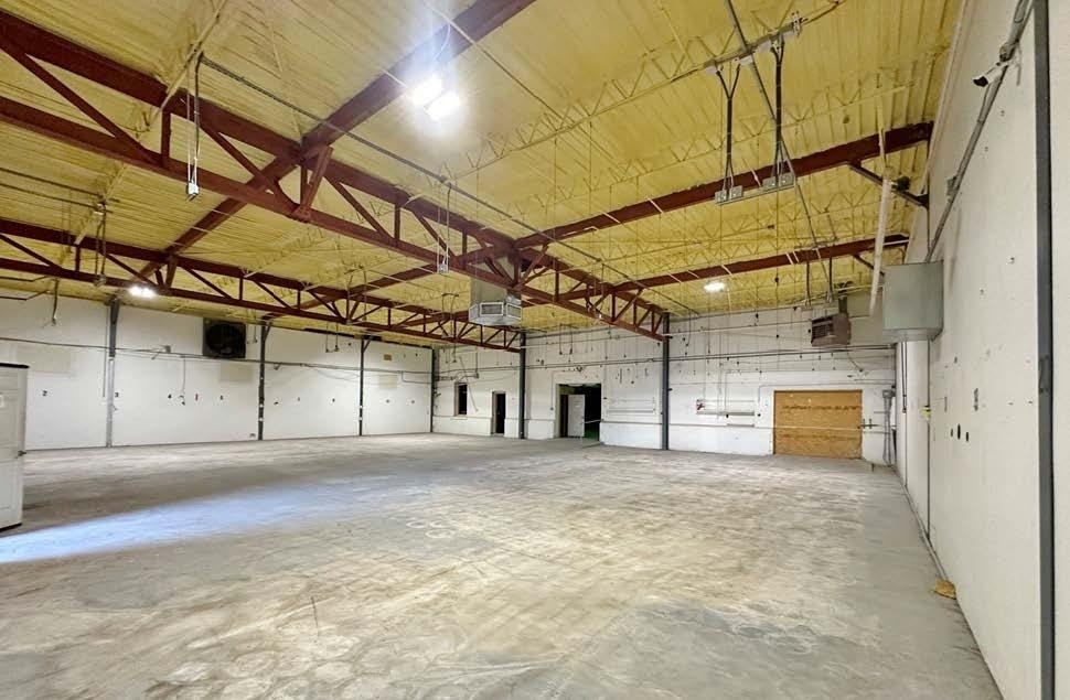 1210 Nw 4th Street - Photo 5
