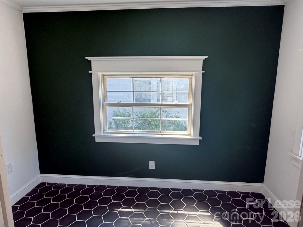 512 W 8th Avenue - Photo 4