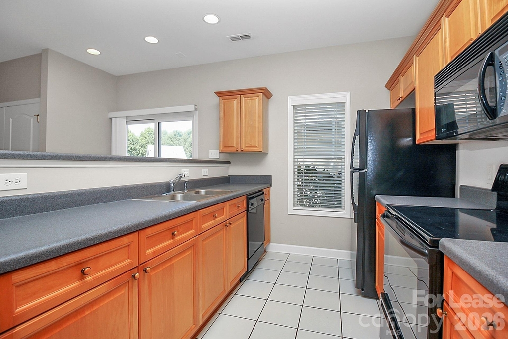12547 Walden Lea Drive - Photo 10