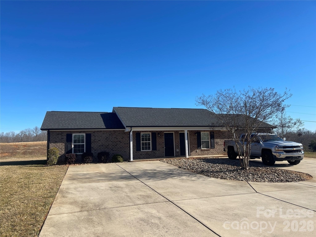 3829 Marietta Place - Photo 0