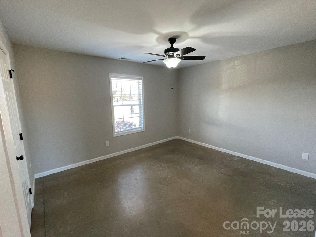 3829 Marietta Place - Photo 5