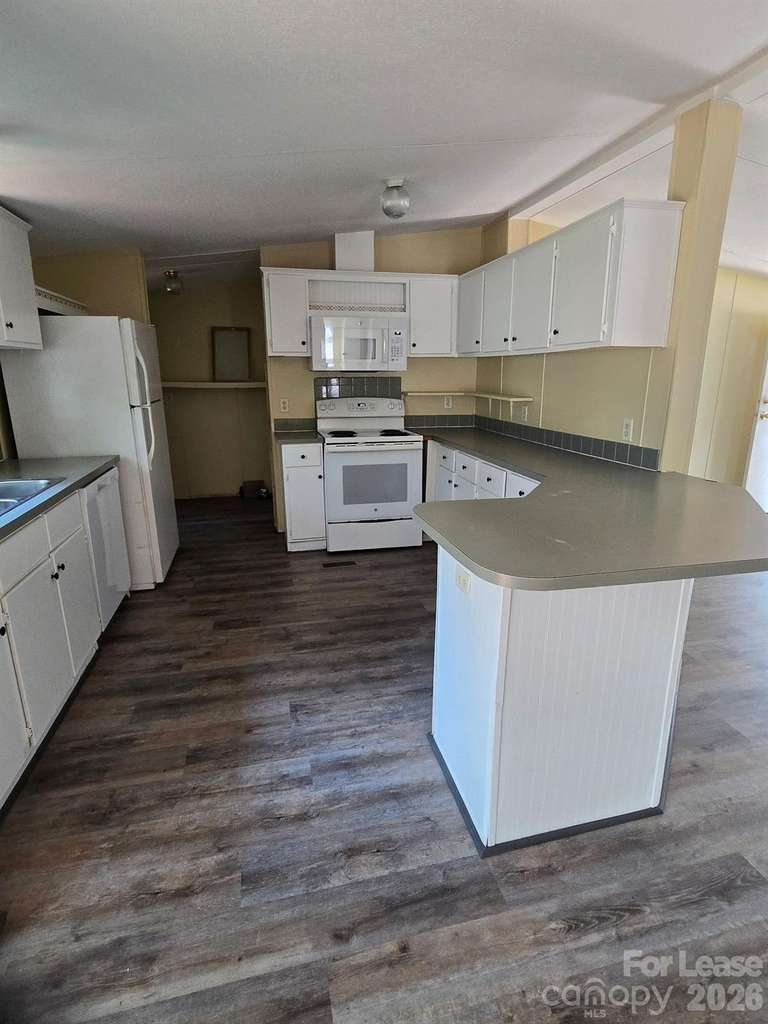 118 Kennedy Avenue - Photo 5