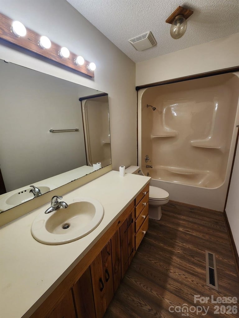 9000 Oakridge Drive - Photo 7
