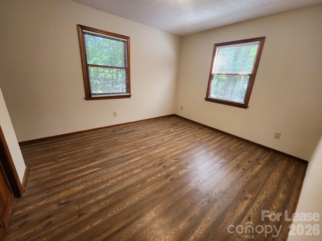 9000 Oakridge Drive - Photo 13
