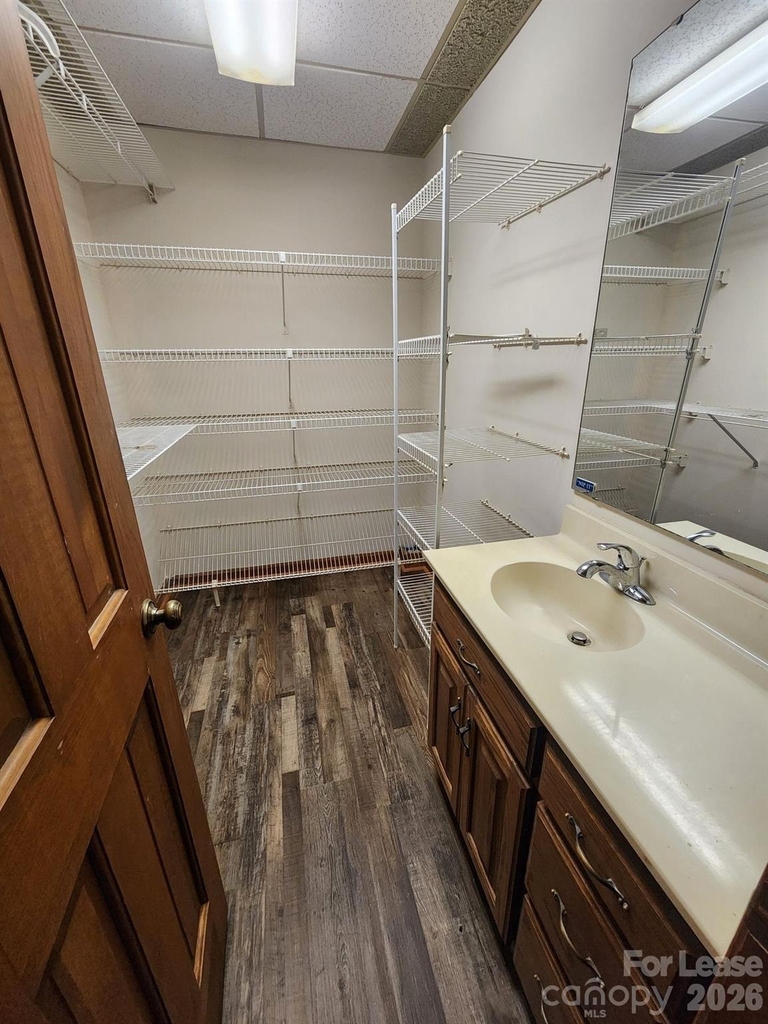 9000 Oakridge Drive - Photo 17