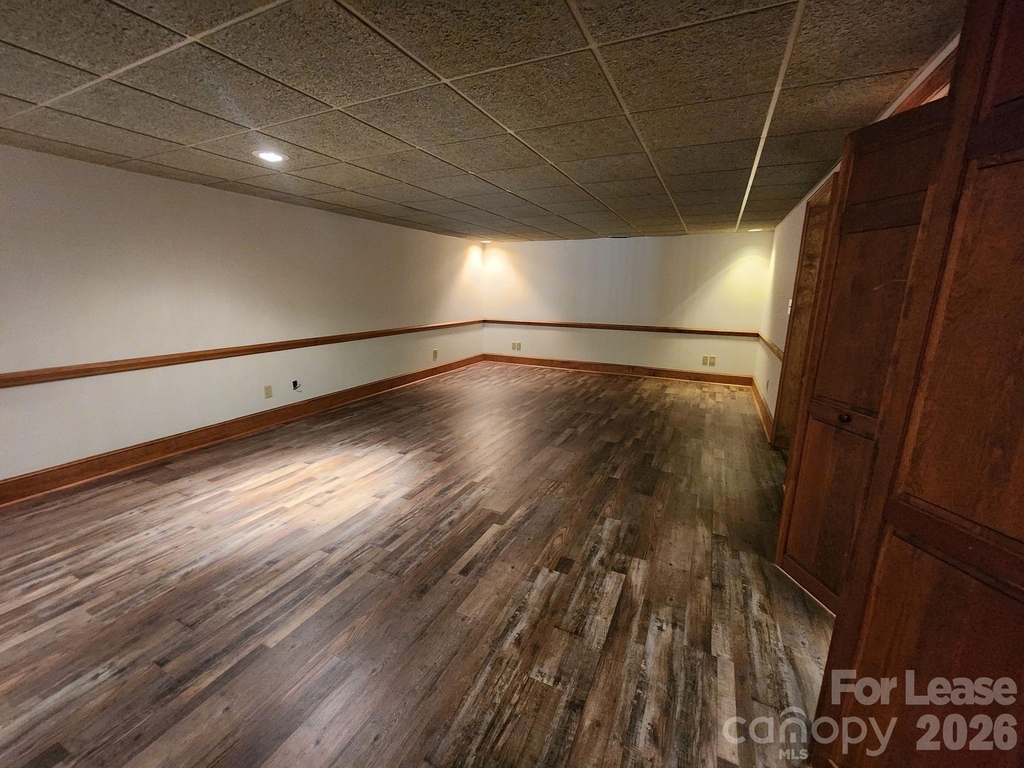 9000 Oakridge Drive - Photo 6