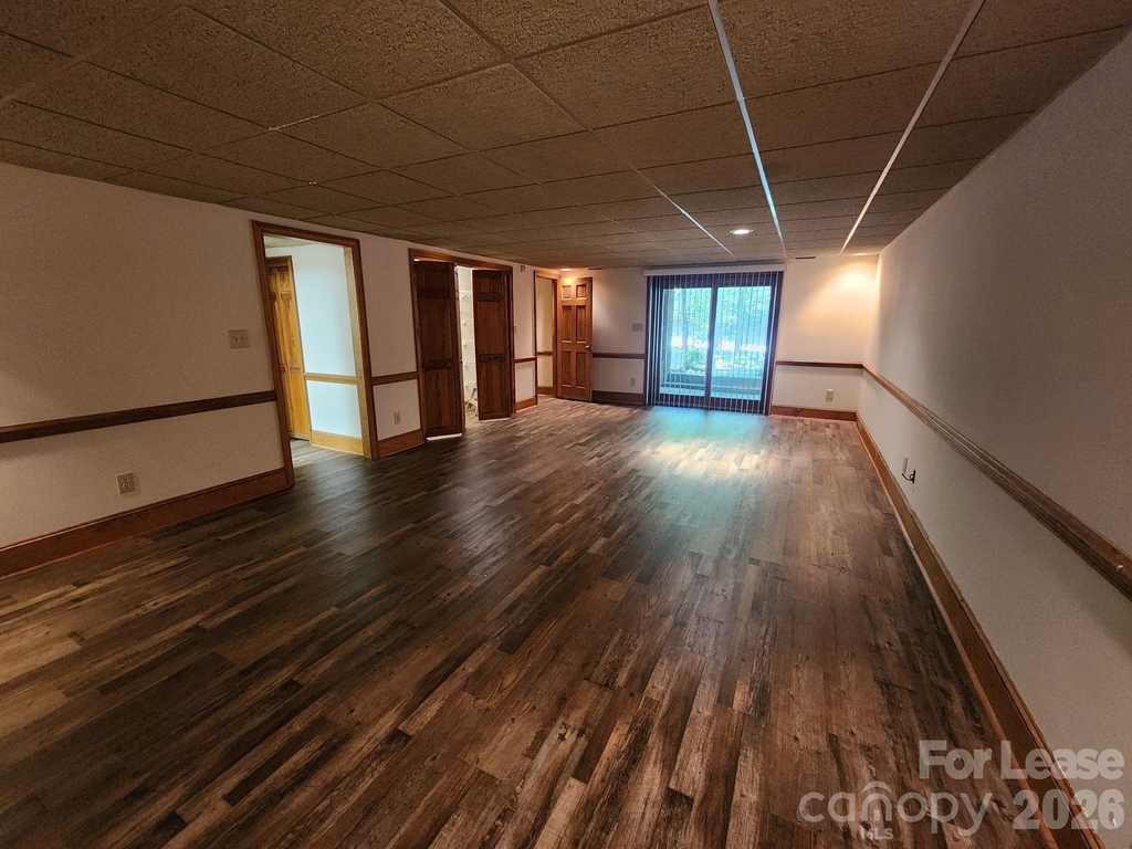 9000 Oakridge Drive - Photo 3