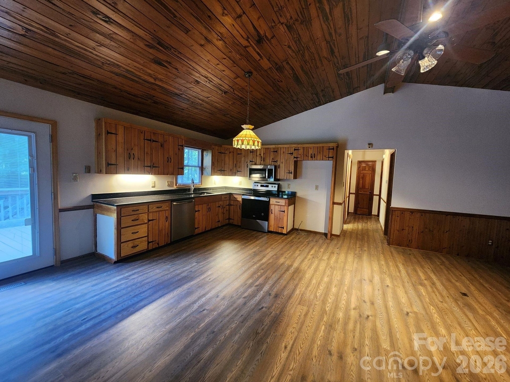 9000 Oakridge Drive - Photo 23
