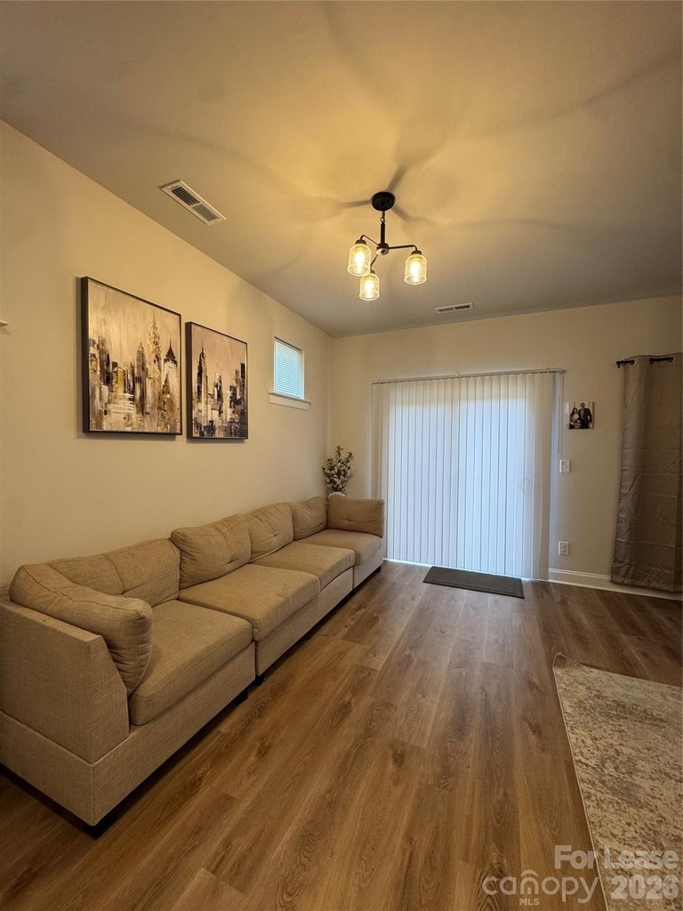 507 Greenwood Drive - Photo 6