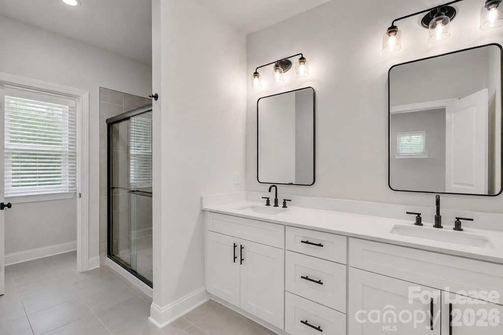 507 Greenwood Drive - Photo 10