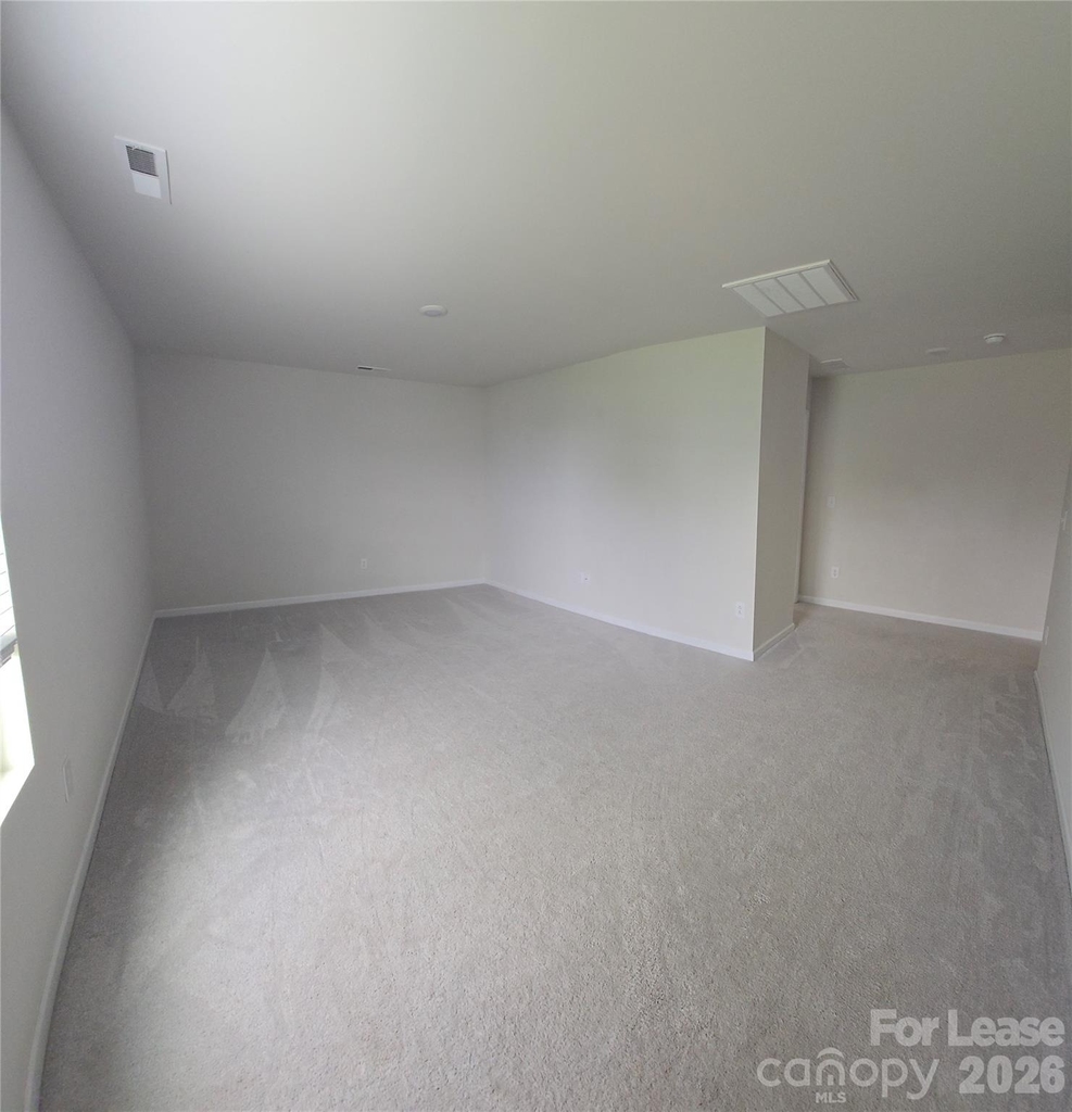 223 Brentwood Drive - Photo 5