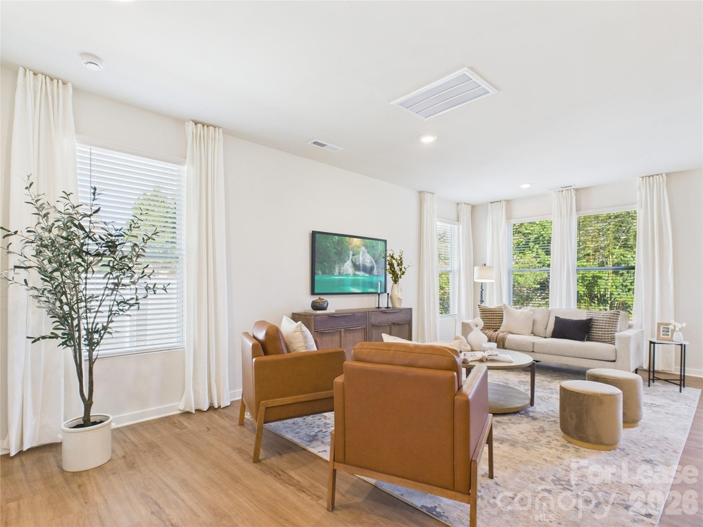 311 E Kings Street - Photo 8