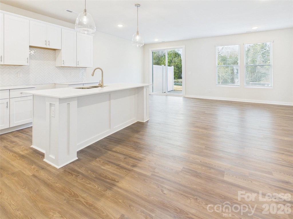 311 E Kings Street - Photo 18