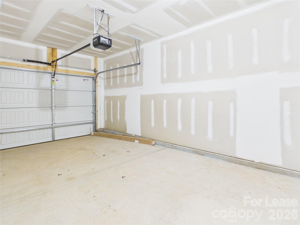 311 E Kings Street - Photo 26