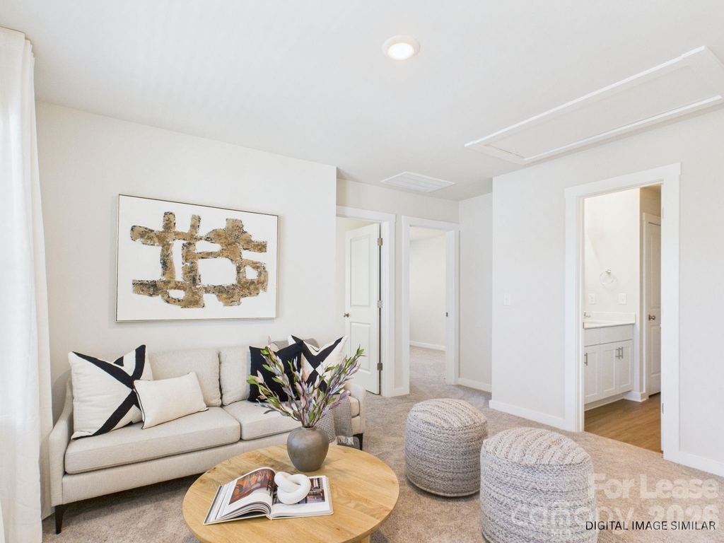 311 E Kings Street - Photo 10