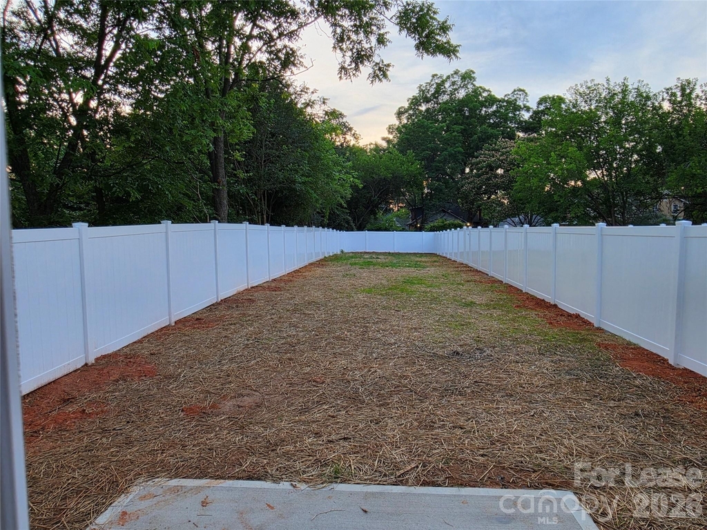 331 S Broad Street - Photo 7