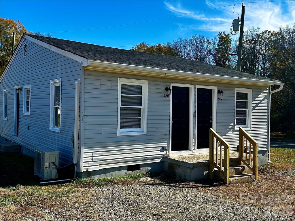 920 Holt Street - Photo 16