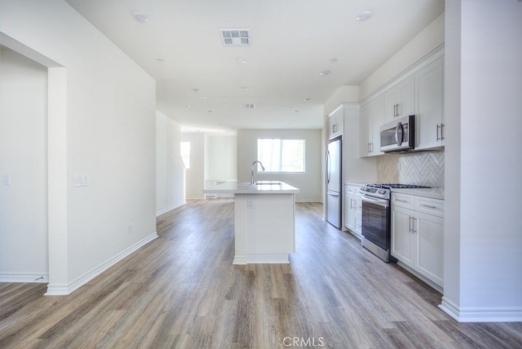 11454 Artesia - Photo 11