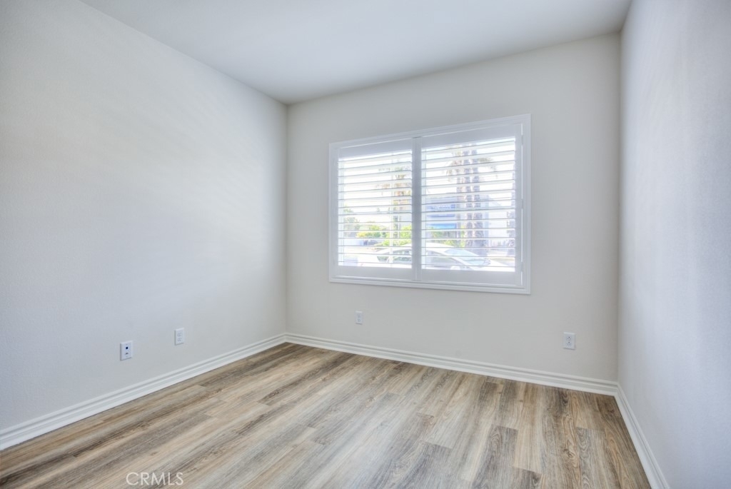 11454 Artesia - Photo 39