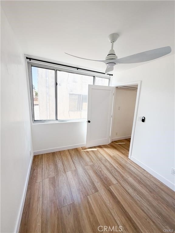 17000 Burbank Boulevard - Photo 8