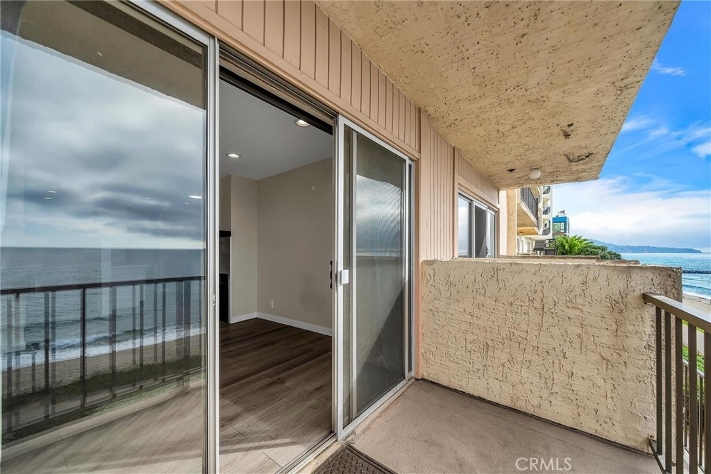 535 Esplanade - Photo 18