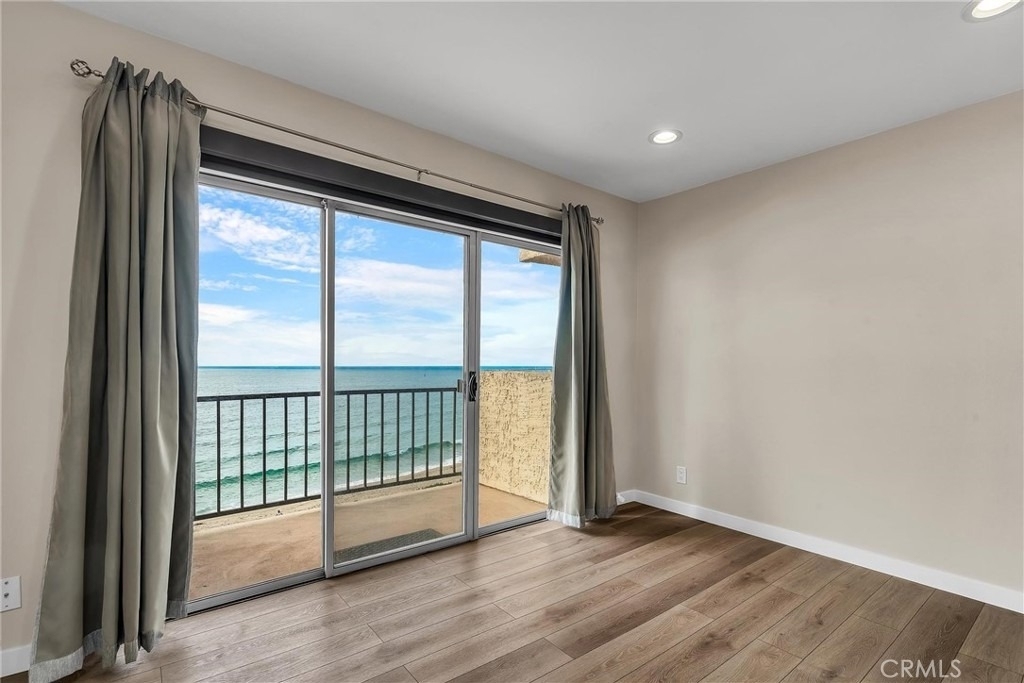 535 Esplanade - Photo 12