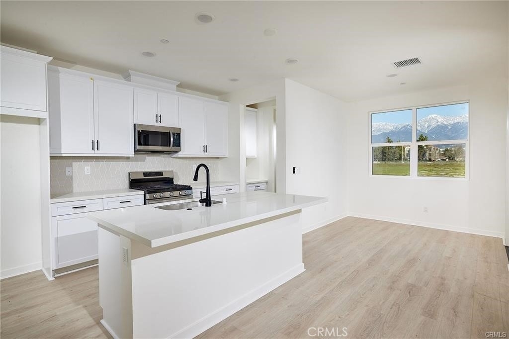 944 N Divino Privado - Photo 5