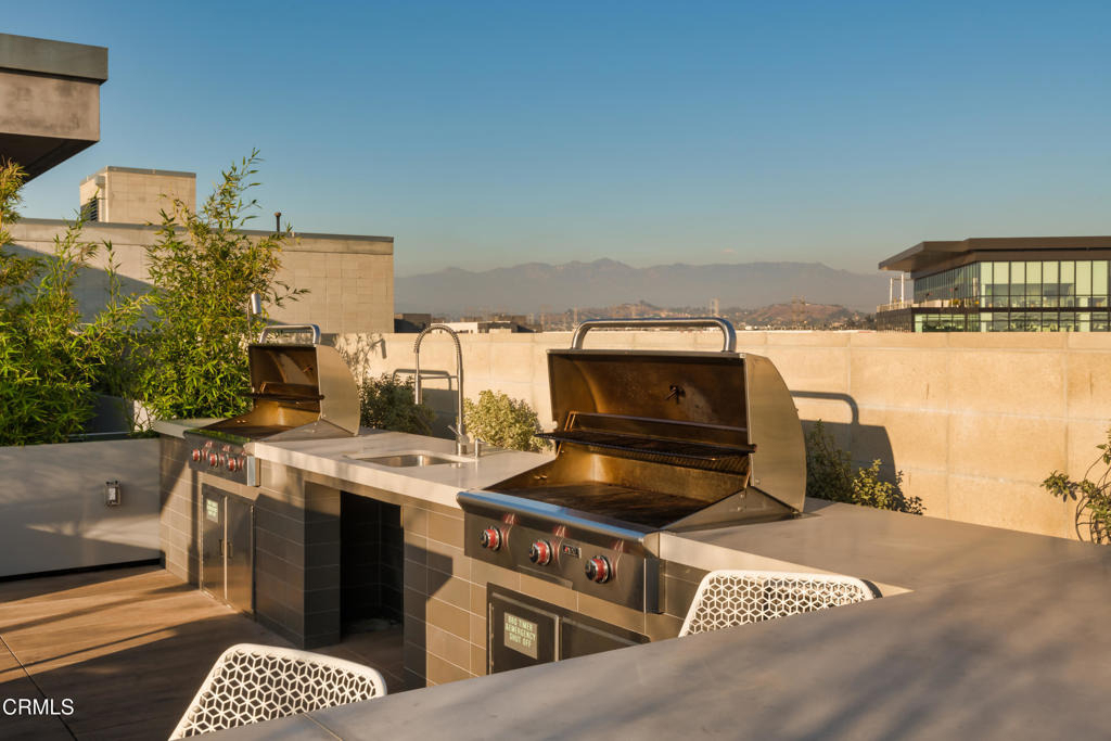 527 Molino - Photo 3
