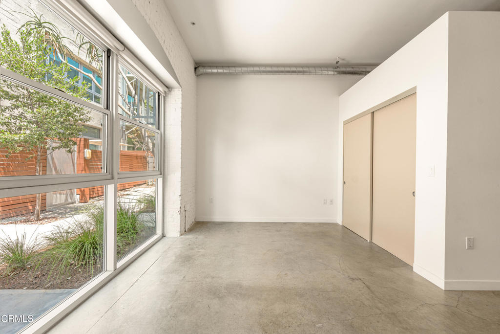 527 Molino - Photo 4