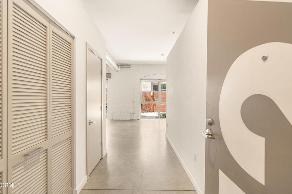 527 Molino - Photo 1