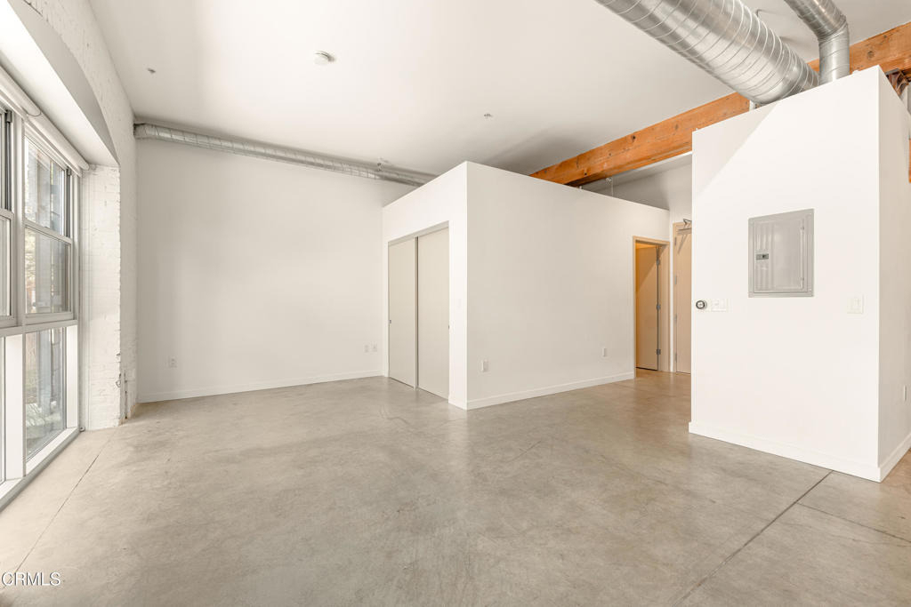 527 Molino - Photo 3