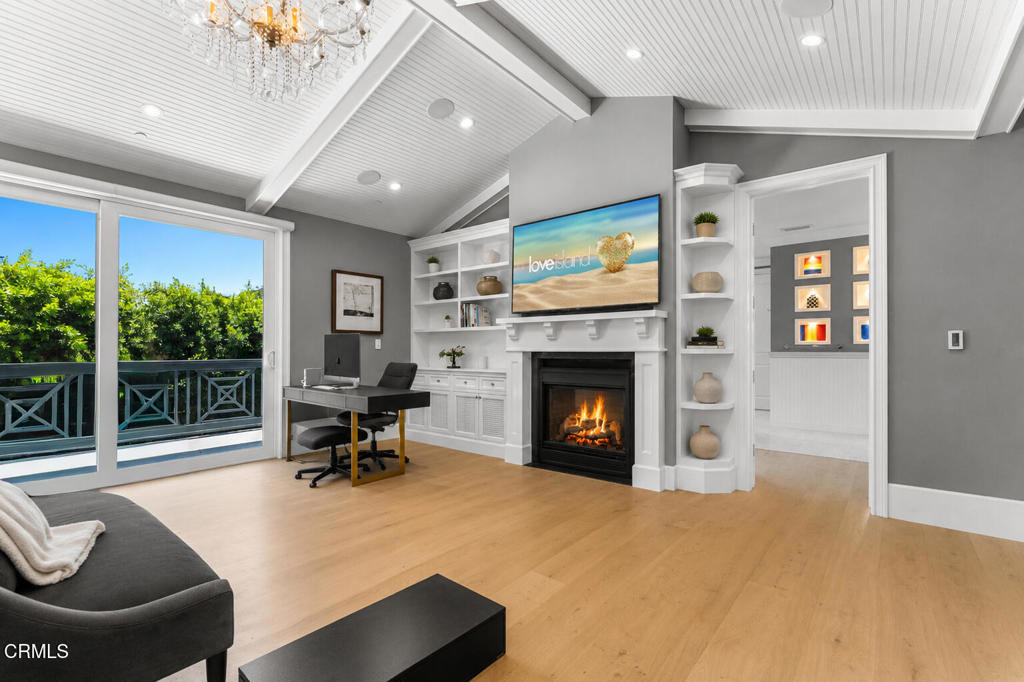 10331 Valley Spring Lane - Photo 21