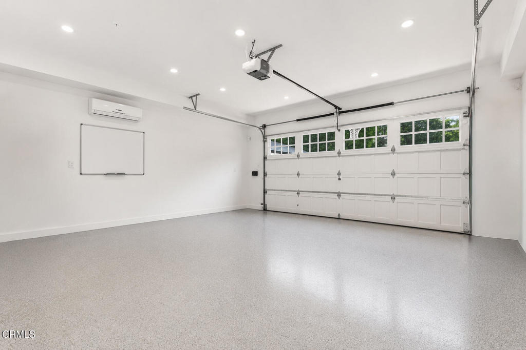 10331 Valley Spring Lane - Photo 34