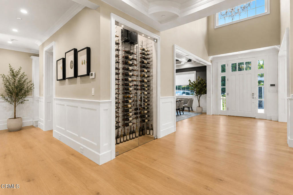 10331 Valley Spring Lane - Photo 14