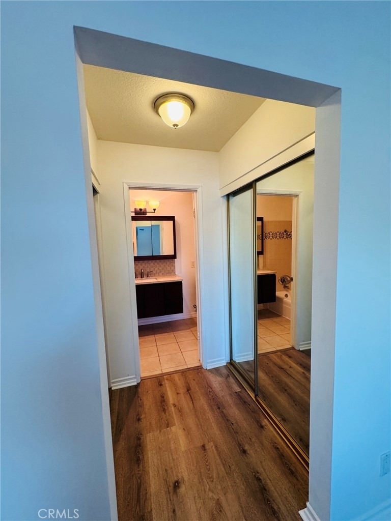 13722 Red Hill - Photo 9