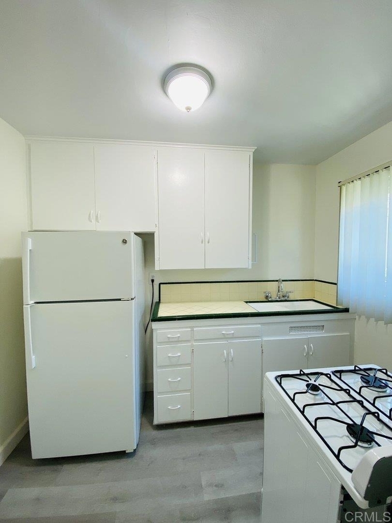 8835 La Mesa Blvd - Photo 1