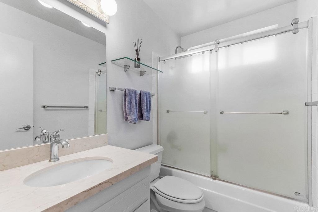 2462 Lozana Road - Photo 21