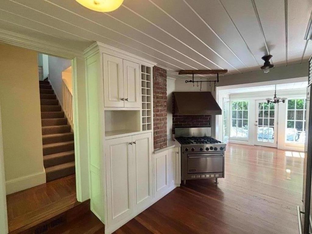 1470 Fernwood Drive - Photo 6