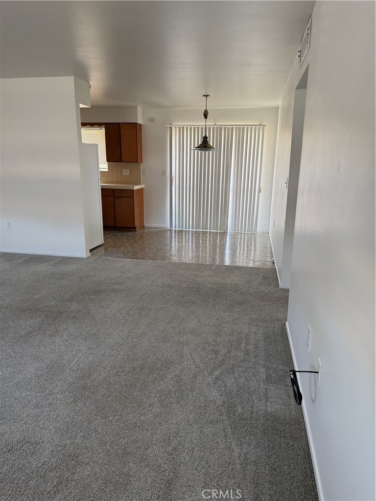 28906 W Worcester - Photo 1