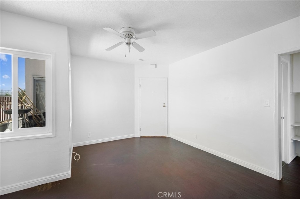 6634 Lankershim Boulevard - Photo 4