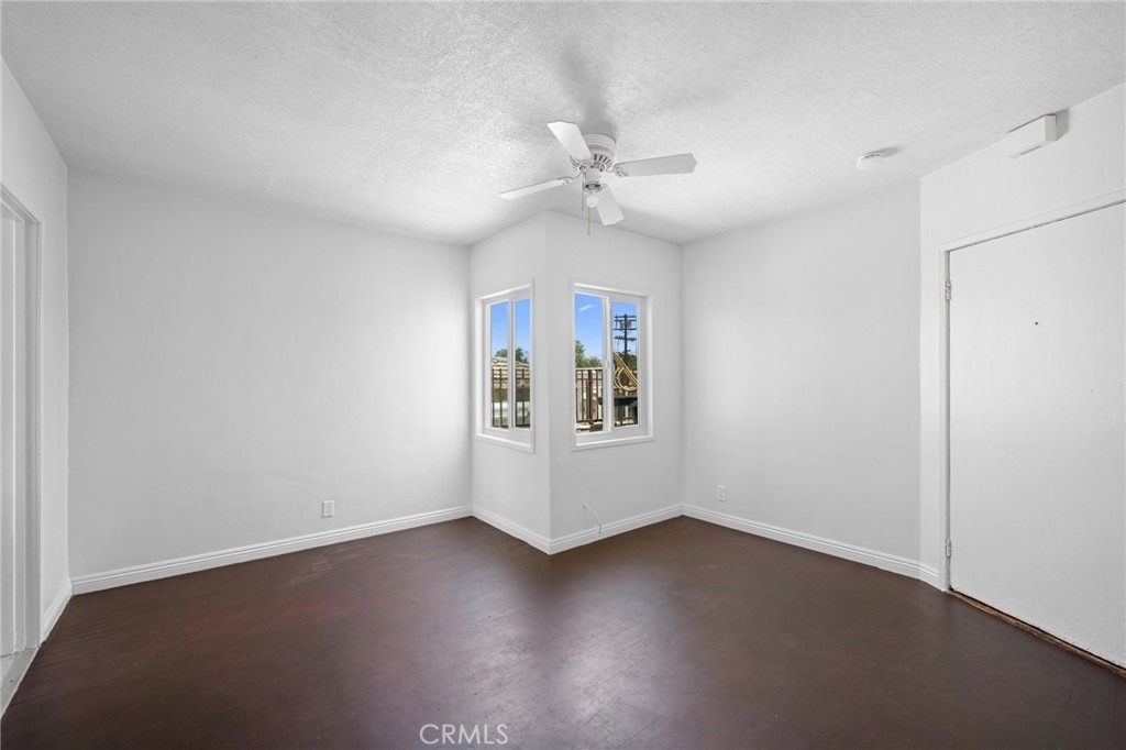 6634 Lankershim Boulevard - Photo 3
