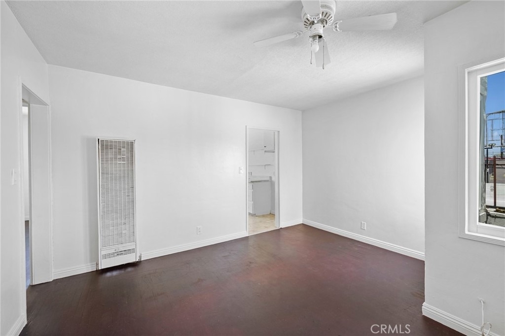 6634 Lankershim Boulevard - Photo 2