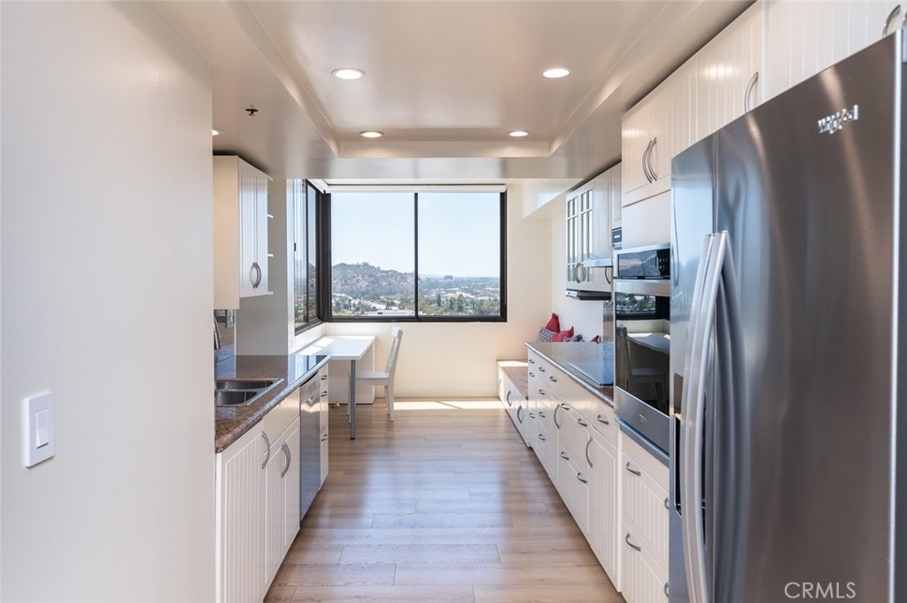 345 Pioneer Drive - Photo 12